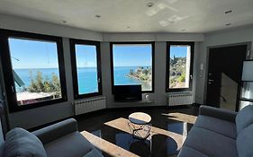 Appartamento un mare di fiori